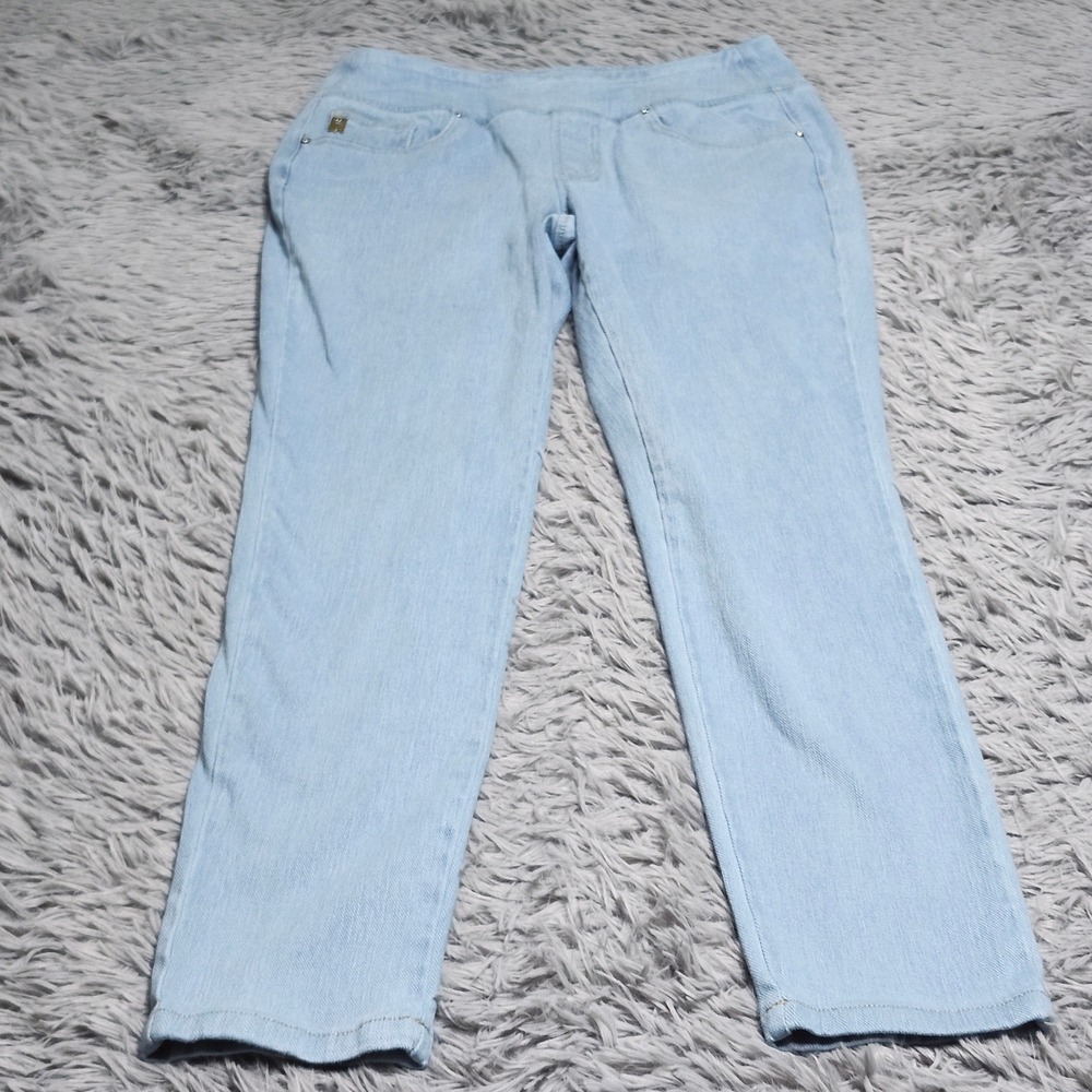 Belle by Kim Gravel Jeans Women Size 10 Light Blue Skinny Pull On Denim Stretch